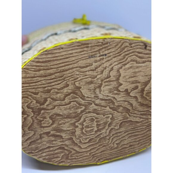 VTG Singer Woven Sewing Basket With Lid & Handle Patchwork Yellow Divided BOHO - Picture 4 of 10